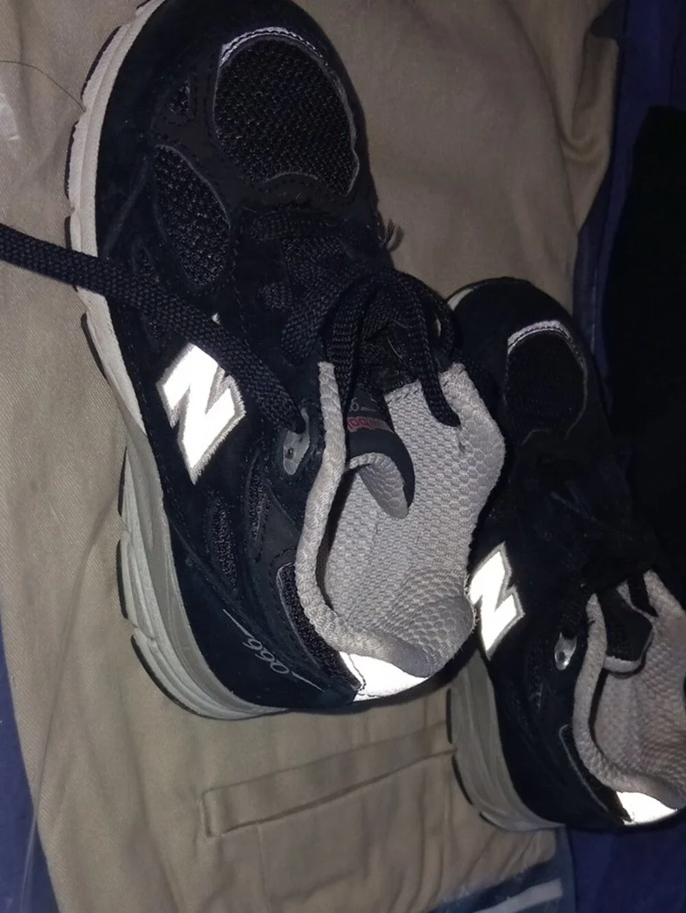 New Balance Kids 990 Sneakers in Black and Gray